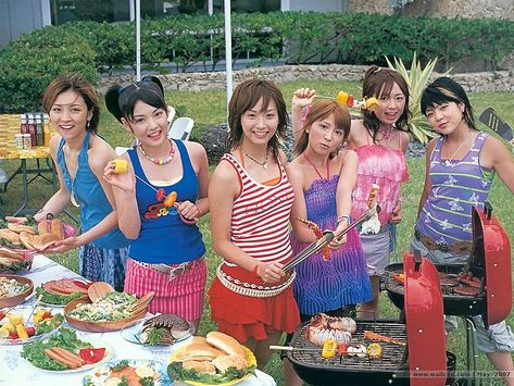 Morning Musume 2000s, Jpop Idols, 2000s Japanese Fashion, Ulzzang Style, Angel Blue, Morning Musume, Hello Project, Girls Music, Ulzzang Fashion