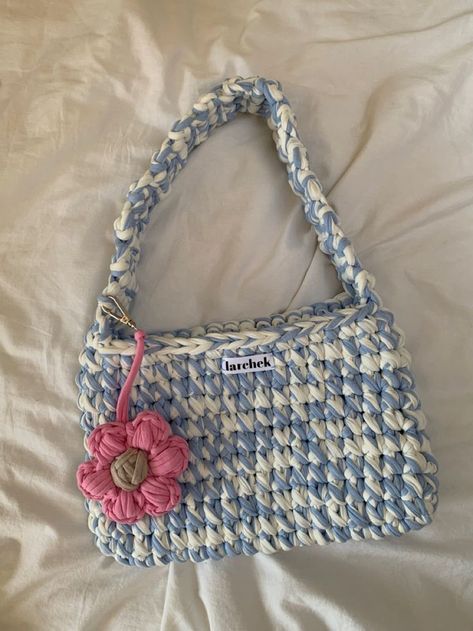 Chunky Crochet Bag, Shoulder Bag Crochet, Pola Macrame, Crochet Store, Tshirt Yarn, Diy Crochet Bag, Crochet Shoulder Bags, Crochet Shoulder Bag, Crochet Business