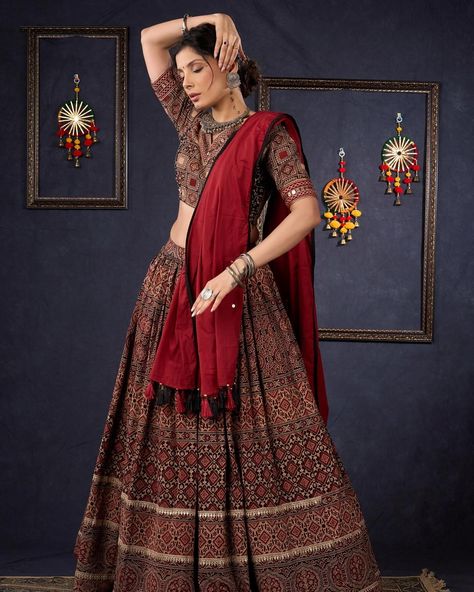 Indulge in the luxurious and exclusive world of fashion with our Elegant Maroon & Black Ajrakh Lehenga. Adorned with intricate Ajrakh print, this stunning lehenga comes with a matching blouse and dupatta, creating a timeless and elegant ensemble. Embrace sophistication and elevate your style with this beautiful piece. #sujatra #sujatraglobal #sujatralehenga #readymadelehenga #stitchedlehengacholi #lehengacholi #ajrakhprints #ajrakhlehenga #lehengalove Ajrakh Lehenga, Ajrakh Prints, Padded Blouse, Lehenga Choli, World Of Fashion, Lehenga, Return Policy, Wedding Decorations, Size Chart