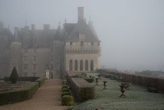 Langeais (Indre-et-Loire) | Iggi Falcon | Flickr French Castle Aesthetic, French Castles, Chateau France, Scenic Routes, Country Charm, French Country Style, Boarding School, My Dream Home, Country Style