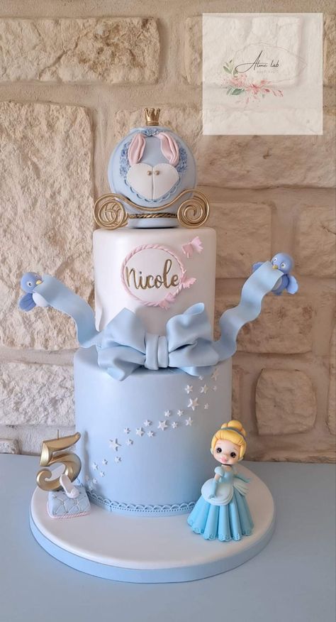 Bibbidi Bobbidi Two Birthday Cake, Cinderella 1st Birthday Party, Bippity Boppity Two, Cinderella Party Cake, Bippity Boppity Two Party, Cinderella Cake Ideas, Bibbidi Bobbidi Two Birthday, Cinderella First Birthday, Cinderella Theme Birthday Party