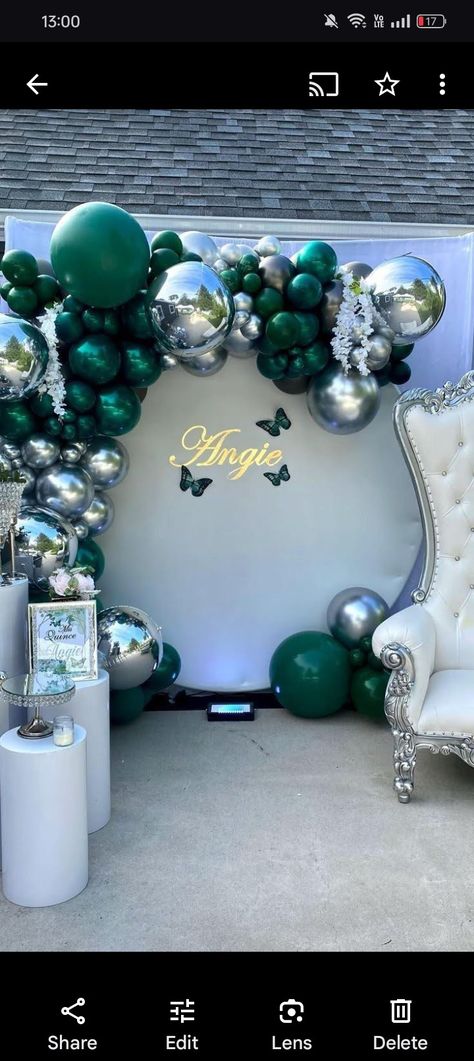 Green And Silver Balloon Garland, Nurse Party, White Baby Showers, Quinceanera Decorations, Prom Decor, Green Baby Shower, Silver Balloon, Silver Party, Green And Silver