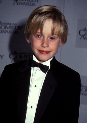 Macaulay Culkin poster #3134978 - celebposter.com Jonathan Lipnicki, Larry Wilcox, Michael Alig, Mara Wilson, Kevin Mccallister, Home Alone Movie, Matthew Lewis, Abigail Breslin, Melissa Joan Hart