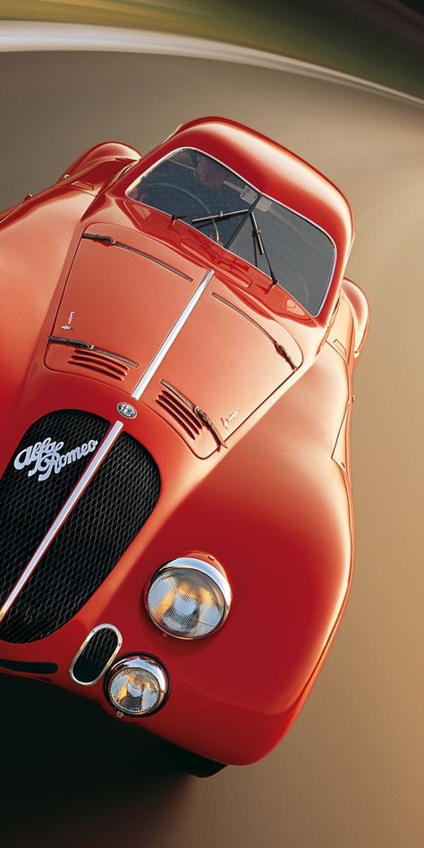 Alfa Romeo Classic Cars, Classic Alfa Romeo, Alfa Romeo Wallpaper, Road Wallpaper, Classic European Cars, Alfa Romeo 8c, Alfa Romeo Cars, Lovely Car, Car Wallpaper