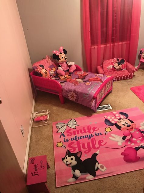 Minnie Mouse Room Decor Ideas, Mini Mouse Room Ideas Bedrooms, Minnie Mouse Toddler Room, Minnie Mouse Room, Minnie Mouse Room Ideas Toddler, Minnie Mouse Bedroom Decor, Minnie Mouse Room Decor, Minnie Mouse Bedroom, Girl Apartment Decor