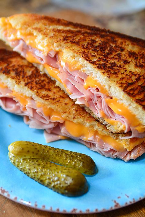 Make your ham and cheese sandwich as simple or as advanced as your heart desires! Here's a great recipe and some great tips! Best Ham Cheese Sandwich, Ham Grilled Cheese Sandwich, Simple Sandwich Recipes, Ham Cheese Sandwiches, Grilled Ham And Cheese Sandwich, Ham Sandwich Recipes, Ham And Cheese Sandwiches, Easy Sandwiches, Sandwich Cheese