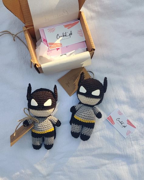 Batman Keychains 🦇 Get your customized crochet keychains from us 💗 . . . Inbox us to place your orders <3 . . #crochet #handmade #crochetersofinstagram #crochetaddict #crochetlove #crocheting #knitting #yarn #instacrochet #handmadewithlove #croche #crochetinspiration #diy #crochetlover #yarnaddict #knittersofinstagram #croch #love #crocheted Batman Keychain, Wool Keychain, Crochet Keychains, Keychain Crochet, Crochet Lovers, Crochet Keychain, Crochet Handmade, Knitting Yarn, Keychains