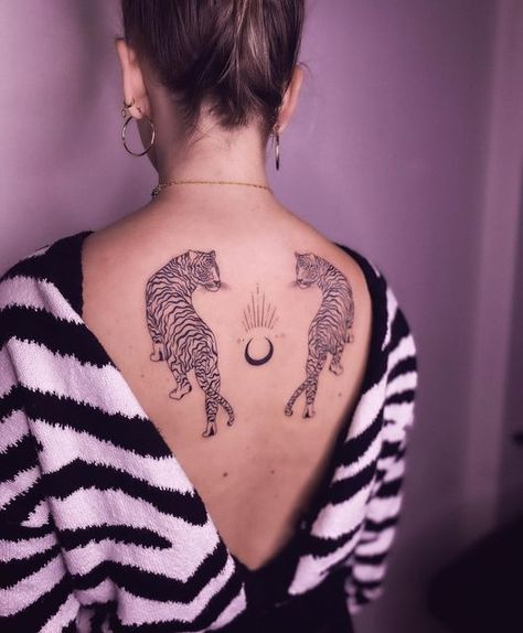 Cool Back Tattoos For Women, Back Tattoos For Women, Feminine Back Tattoos, Cool Back Tattoos, Hi Fashion, Back Tattoo Women, Tiger Tattoo, Back Pieces, Back Tattoos