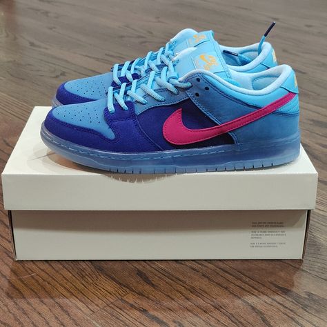 Selling Nike Dunk Low Sb Run The Jewels Brand New! Never Been Used! Size 8.5m/10w Run The Jewels, Jewel Colors, Custom Sneakers, Nike Dunk Low, Dunk Low, Shoes Nike, Nike Dunk, Nike Dunks, Men's Nike