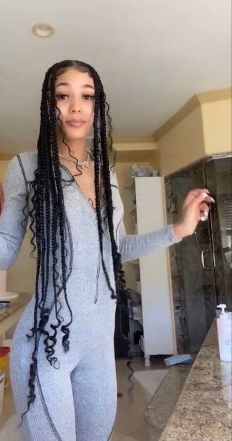 Coi Braids With Curls, Goddess Braids Big Parts, Easy Braided Hairstyles Black Women, Cou Leray Braids, Blonde Coi Leray Braids, Coi Leray Braids With Curls, Black Women Glamour, Long Coi Leray Braids, Cruise Hairstyles For Black Women