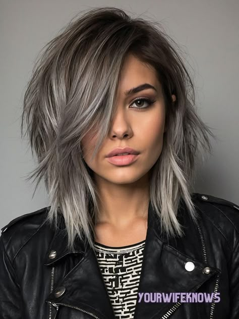 Silver Hair Ideas For Brunettes, Grey Hair Shoulder Length, Shoulder Length Gray Hair With Bangs, Silver Hair With Dark Roots, Razored Haircuts, Haircuts Women, Hair Blowout, Braid Videos, Tutorial Hair