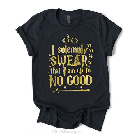 About I Solemnly Swear That I'm Up To No Good, Harry Potter Matching Family Custom Shirt: You will love our comfort T-shirt once you put them on and experience a perfect combination of softness and stretchiness. Each comfort T-shirt is constructed with 100% preshrunk combed ring spun cotton, 30 singles to give you freedom of movement no matter what you’re doing. Perfect Design: Semi-fitted. High stitch density for smoother printing surface. 3/4" non-topstitched collar, taped nec... Harry Potter Tshirt Prints, Harry Potter Tshirt Design, Harry Potter Shirts Vinyl, Harry Potter T Shirt Ideas, Harry Potter Shirt Ideas, Cute Disney Shirts, Shirts For Couples, Harry Potter Shirt, Disney Couple Shirts