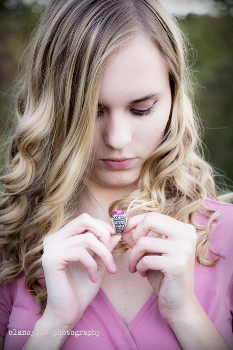 Nora | Senior photo shoot  She wanted a photo with her father's class ring. He had passed away a few years ago. #countrygirl #country #seniorpictures #pose #classring clancy214photography Class Ring Senior Pictures, Senior Photo Shoot, Class Rings, Song Play, Grad Pics, Senior Photoshoot, Senior Photo, Photography Senior Pictures, Senior Session