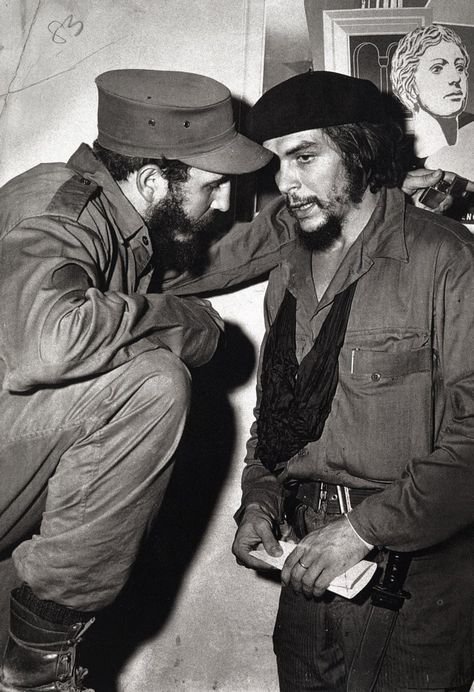 Che Guevara and Fidel Castro, Cuban Revolution Ernesto Che Guevara, Ernesto Che, Photo Star, Robert Mapplethorpe, Andrew Martin, Fidel Castro, Richard Avedon, Karl Marx, Rare Pictures