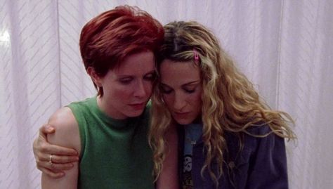 hannah on X: "https://t.co/ftA8Ef7JKj" / X Moving On From Him, Four Women, Ladies Who Lunch, Flowy Summer Dresses, High Hopes, Nameplate Necklace, Avant Garde Fashion, And Just Like That, Carrie Bradshaw