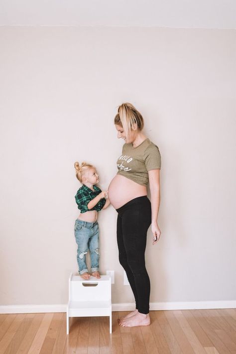 26 Weeks Pregnant Belly | Funny Pregnancy Shirt of the Week - The Overwhelmed Mommy Blogger 26 Weeks Pregnant Belly, 28 Weeks Pregnant Belly, Lifestyle Photography Women, 26 Weeks Pregnant, Lifestyle Photography Couples, 28 Weeks Pregnant, Funny Pregnancy Shirts, Funny Pregnancy, Belly Shirts