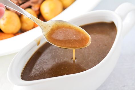 Gravy From Drippings Roast, Pot Roast Brown Gravy Crock Pot, Gravy From Roast Drippings, Roast Gravy From Drippings, Pork Roast Gravy From Drippings, Pot Roast Gravy From Drippings, Gravy From Pot Roast Juice, Pot Roast With Brown Gravy Packet, Roast Gravy Recipe