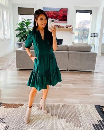 Dress With Booties Fall, Green Dress Fall, Green Fall Dress, Pine Green Dress, Pine Green Outfit, Green Fall Dresses, Dress Boots Outfit, Green Dress Outfit, Dress Work Outfit