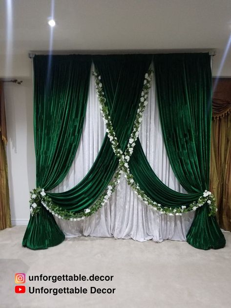 Green Curtain Backdrop, Draping Decor Backdrop Ideas, Haldi Decoration Ideas, Center Table Decor, Art Deco Ideas, Wedding Background Decoration, Diy Wedding Backdrop, Wedding Backdrop Design, Curtain Backdrops