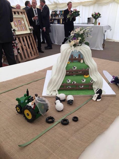 My beautiful farm themed wedding cake. So beautiful!! Farm Wedding Cake Ideas, Farmer Wedding Cake, Farming Wedding Cakes, Tractor Wedding Cake, Wedding Cake Farm Theme, Farm Theme Wedding, Farm Themed Wedding, Farm Wedding Cake, Farmhouse Wedding Cake