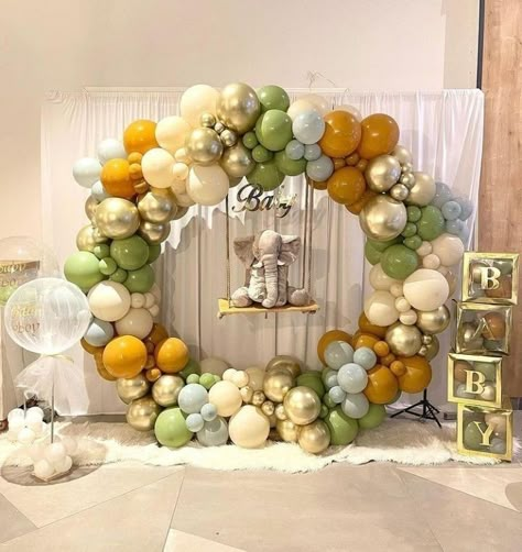 Lion King Birthday Balloon Arch, Lion Theme Baby Shower Ideas, Decoracion Baby Shower Safari, Safari Shower Ideas, Lion Baby Shower Theme, Zoo Baby Shower, Safari Baby Shower Boy, Babby Shower, Birthday Decorations At Home