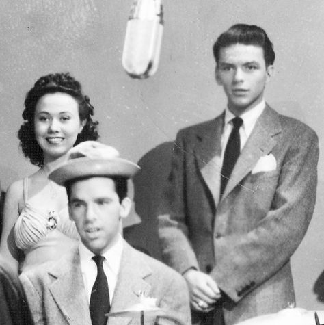 962 Likes, 4 Comments - Frank Sinatra (@sinatragram) on Instagram: “Remembering the talented big band vocalist, Connie Haines, (1922-2008) Born Yvonne Marie Antoinette…” Gregory Peck Movies, Young Frank Sinatra, Buddy Rich, Dean Stockwell, Mr Martin, Tommy Dorsey, Paul Anka, The Rat Pack, Ricky Nelson