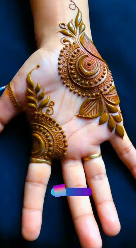 Mandhi Design For Girl, Hina Design, Modern Mehndi, Simple Mehendi Designs, Baby Ganesha, Modern Mehndi Designs, Simple Mehndi Designs Fingers, Very Simple Mehndi Designs, Engagement Mehndi Designs