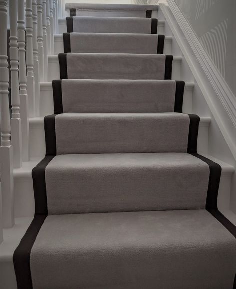 WESTEX - Silken Velvet - Vogue (quality type) - Moonstone (colour) - Herringbone Binding Tape on runner - Fitted on landing/stairs in Hertford Heath - Project Year: 2020 #westex #home #hertford https://hertfordflooring.com/ Stairs And Hallway Ideas, Entrance Hall Decor, Cheap Apartment Decorating, House Staircase, Hallway Inspiration, Turkish Tiles, Indian Home Interior, Hallway Designs, Hall Interior