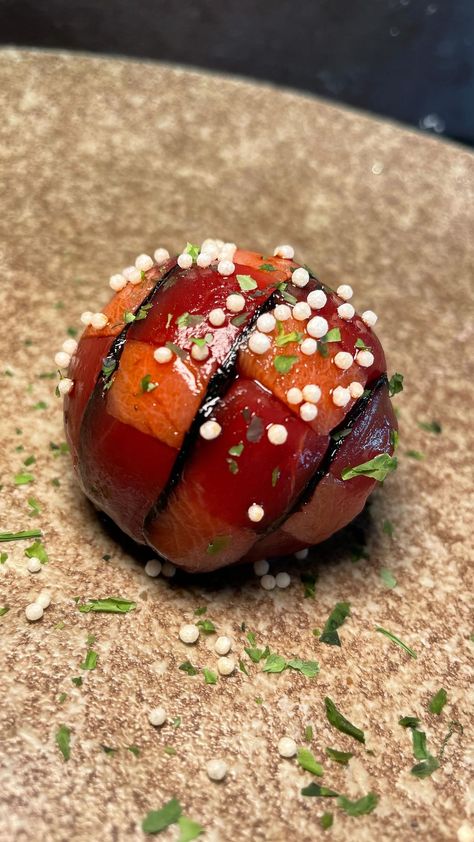 Temari Sushi, Nigiri Sushi, Sushi Art, Japanese Sushi, Vegan Food, Food Inspiration, Food Art, Vegan Recipes, Chef