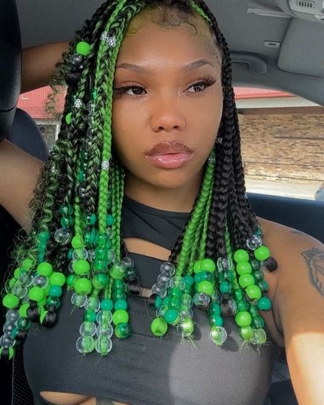 Discover the 31 best box braids with beads hairstyle of 2023 and turn your head into a work of art. Let this article be your inspiration for a new look! Click the article link for more photos and inspiration like this // Photo Credit: Instagram @la_kevani // #bohemianbraids #boxbraids #boxbraidshairstyles #boxbraidsstyles #boxbraidswithbeads #crochetboxbraids #fauxlocs #goddessbraids Braided Hairstyles Green And Black, Cute Box Braid Color Combinations, Black And Blue Box Braids With Beads, Box Braids With Beads And Curls, Mini Box Braids With Beads, Braids Beads Hairstyles Black Women, Blue Beads Braids, Box Braids With Different Colors, Black And Purple Braids With Beads