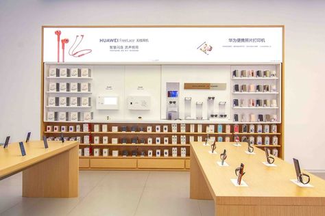 Phone Case Display, Phone Store Design Interiors, Cellphone Store Design, Showroom Lighting Display Shelves, Samsung Retail Store Design, Electronic Store Design Retail Displays, Retail Wall Displays, Electronics Store Design, Electrical Shop