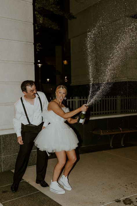 Fun Wedding Astethic, Make Your Wedding Unique, Wedding Crazy Ideas, Short Vegas Elopement Dress, Unique Wedding Pictures Creative, Crazy Wedding After Party, Non Traditional Wedding Party Ideas, Un Traditional Wedding Ideas, Non Traditional Elopement Photos