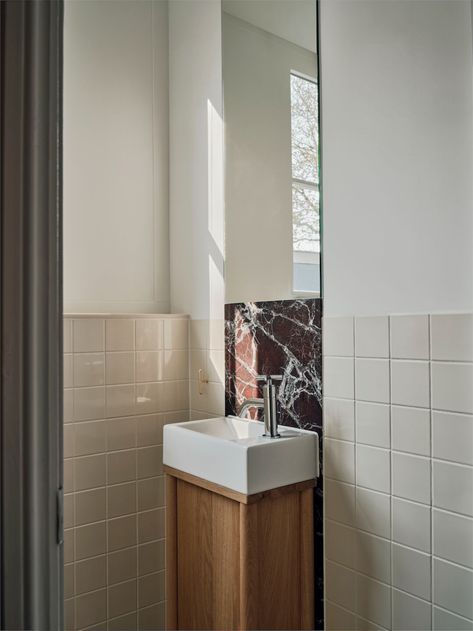 Dark Herringbone Floor, Terrazzo Kitchen, Wooden Bathroom Cabinets, Amsterdam Houses, Architecture Bathroom, Dutch House, Art Deco Decor, Herringbone Floor, Amsterdam Netherlands