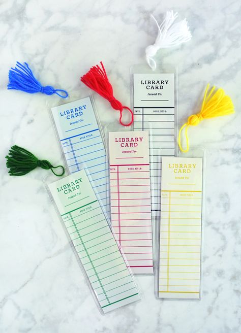 Library Card Bookmark (Free Printables) #librarycard #bookmarks #freeprintables #printables #abeautifulmess Library Card Bookmark, Card Bookmark, Free Printable Bookmarks, Library Cards, Bookmark Crochet, Book Exchange, Paper Bookmarks, Library Catalog, Work Diy