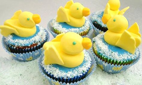 Rubber duckie cupcakes - Kidspot Duckie Cupcakes, Duck Cupcakes, Frozen Cupcakes, Chocolate Mud Cake, Easy Cupcake Recipes, Sweet Cupcakes, Easy Cupcakes, Fondant Icing, Paper Cupcake