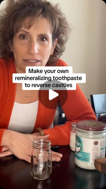 Homemade Natural Toothpaste Recipe, Diy Cavity Healing Toothpaste, Natural Tooth Decay Remedy, Homemade Toothpaste Recipe Bentonite Clay, Clove Toothpaste Diy, Homemade Remineralizing Toothpaste, Reverse Tooth Decay Heal Cavities, Natural Remedies For Tooth Infection, Tooth Remineralizing