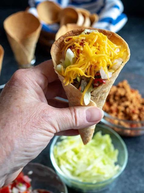 Pizza Cone Recipe, Waffle Cone Recipe, Food Truck Menu, Cruise Food, Waffle Maker Recipes, Savory Waffles, Carnival Food, Waffle Cone, Fine Dining Recipes