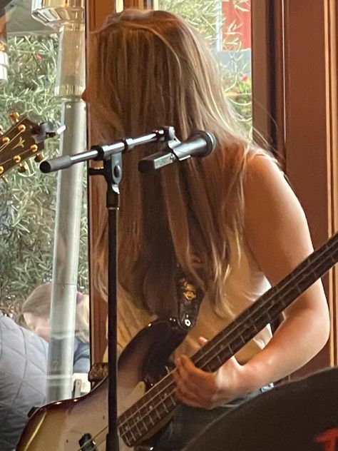 Bass Playing Aesthetic, Girl Bassist Aesthetic, Musician Girl Aesthetic, Bassist Aesthetic Girl, Upright Bass Aesthetic, Electric Bass Guitar Aesthetic, Playing Bass Aesthetic, Bass Girl Aesthetic, Band Girl Aesthetic