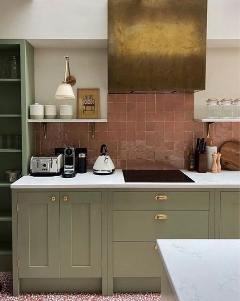 British Standard Cupboards Diy Open Shelving Kitchen, Emerald Green Paint, Eccentric Kitchen, Diy Open Shelving, Edward Bulmer, Olive Green Paints, Ochre Lighting, Dark Green Kitchen, Natural Paint