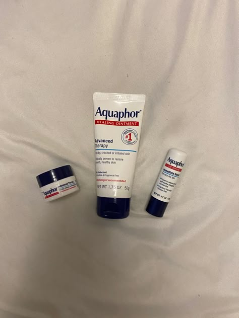 Aquaphor Aesthetic, Aquaphor Lip Balm, Korean Skin Care Secrets, Beautiful Skin Care, Healing Ointment, Body Hygiene, Skin Care Brands, Body Skin Care Routine, Personal Hygiene