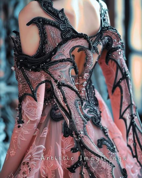 Dragoncore Aesthetic Outfits, Dragon Outfit Aesthetic, Dress With Armor, Dragon Scale Dress, Dragon Inspired Outfits, Night Court Fashion, Dragon Gown, Ball Gowns Drawing, Ball Gowns Elegant Princesses