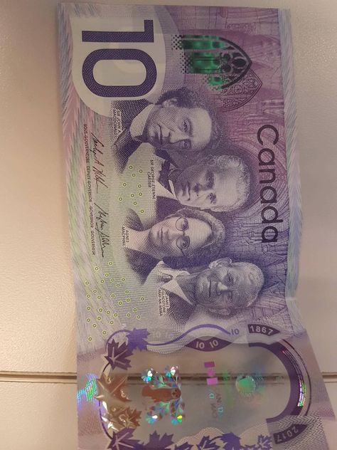 Canada's New 10 Dollar Bill Has Phyllis On It Canada Dollar Snapchat Story, Canada Money, Canada Dollar, Canadian Stacks Of Money, Thousand Dollar Bill, 10 Dollar Bill, Cracked Iphone, Canadian 100 Dollar Bill, Canadian Dollar