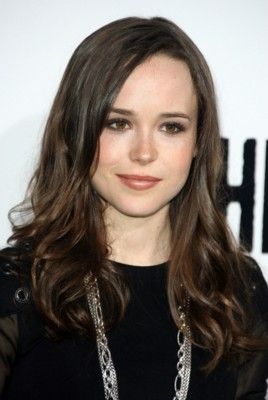 Ellen Page #poster, #mousepad, #tshirt, #celebposter Elen Rhys, Elle Page, Nanowrimo Inspiration, Celebrity Obsession, Celebrity Twins, Ellen Page, Drawing Help, Kitty Pryde, Big Forehead