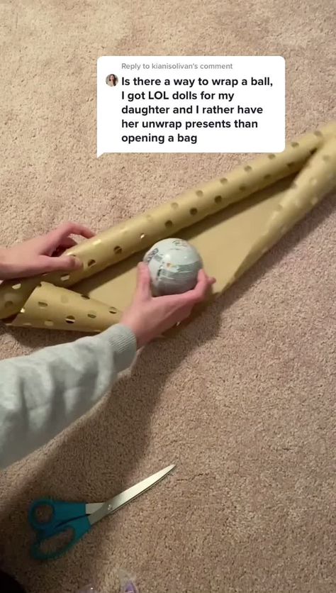 Cute Ways To Wrap Gifts, Wrapping Tricks, Wrapping Hacks, Folding Tips, Wrapping Techniques, Gift Wrapping Techniques, Daily Hacks, Wrapping Presents, Folding Paper