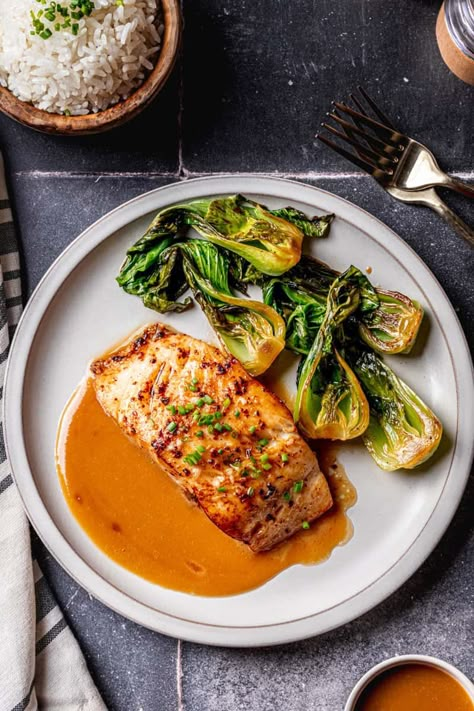 Roasted Black Cod with Miso Butter Sauce Butterfish Recipe, Butter Fish Recipe, Miso Cod, Cooking With Wine, Asian Fish, Wine Blog, Miso Butter, Red Miso, Black Cod