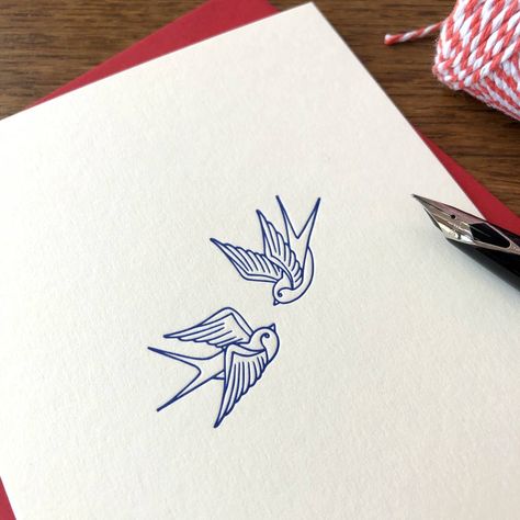 Vogel Tattoo, Swallow Tattoo, Irezumi Tattoos, Body Suit Tattoo, Inspiration Tattoos, Dainty Tattoos, Letterpress Cards, Old School Tattoo, Mini Tattoos