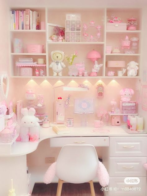 Kawaii Office Aesthetic, Kawaii Organization, Kawaii Desk Setup, Kawaii Apartment, Kawaii Furniture, Kawaii Rooms, Pastel Academia, Kawaii Room Ideas, Kawaii Bedroom