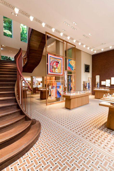 Hermès Amsterdam store in MVRDV's Crystal Houses Hermes Home, Wooden Pavilion, Hermes Store, Modest Boutique, Amsterdam Houses, Wood Staircase, Townhouse Designs, Wooden Staircases, Showroom Design