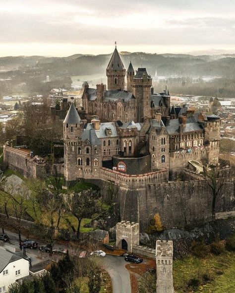 Archaeology & Civilizations | Braunfels Castle, Germany | Facebook Braunfels Castle, Overgrown Castle, Haunted House Inspiration, German Aesthetic, Cool Composition, Medieval Germany, Germany Landscape, Victorian Castle, Kingdom Ideas