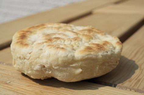 Bannock Recipe, Bannock Bread, Canadian Cuisine, Buffalo Meat, Native American Food, Breads & Buns, Boat Ideas, Ethnic Food, Fry Bread